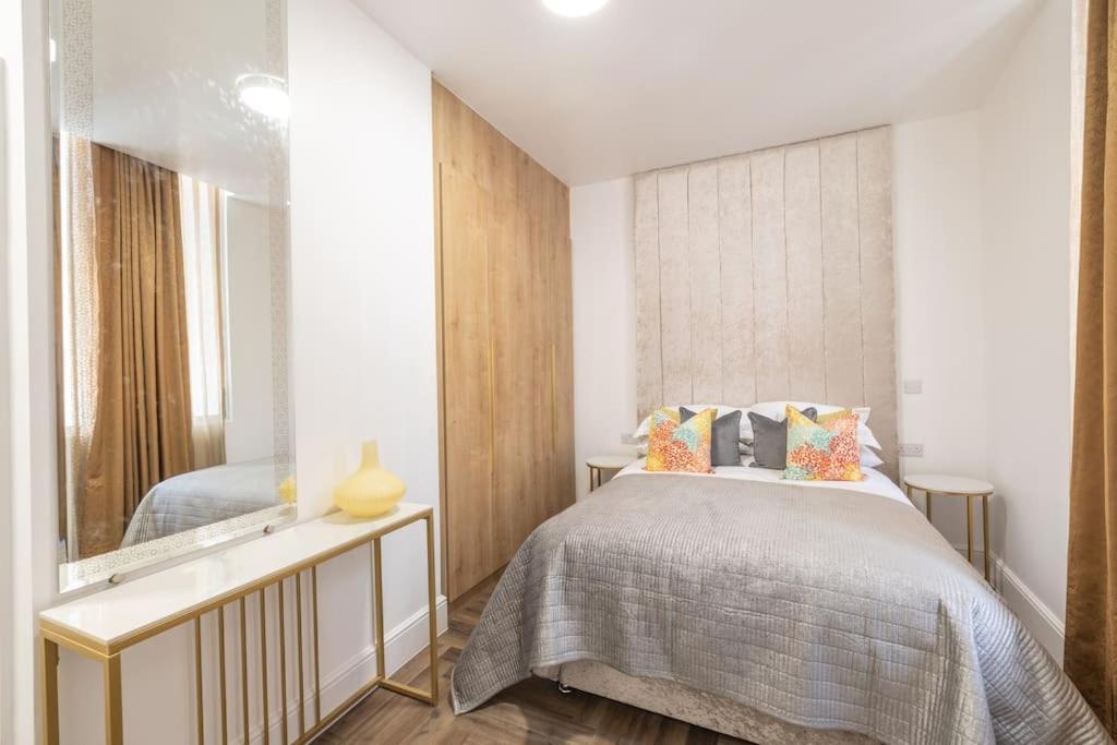 The Pocklington - The New Walk Apartment